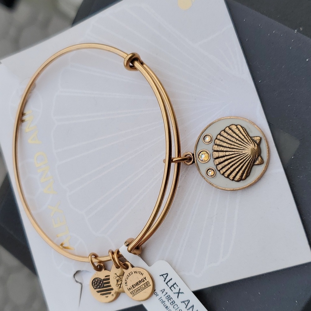 Alex and Ani Seashell Beauty/ Femenity Swarovski Crystal Goldtone Bracelet